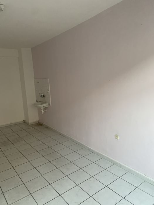 Дава се под наем Офис в Свиленград - 25 кв.м за 178.5 € - Снимка #1