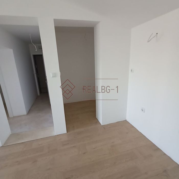 Продава се Двустаен апартамент в с. Кранево, Област Добрич - 84 кв.м за 946 €/кв.м - Снимка #3