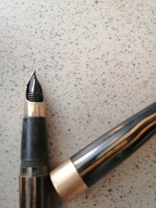 Ретро писалка канада