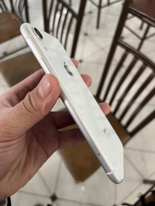 Iphone xr 64 GB белый