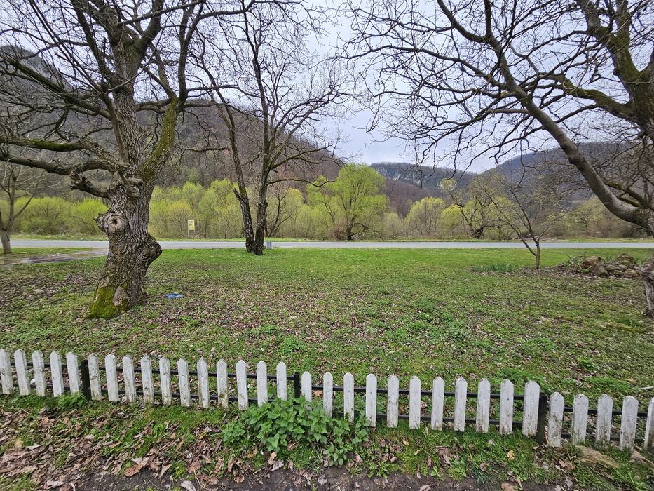 Продава се Парцел в Тетевен - 532 кв.м за 30 €/кв.м - Снимка #3