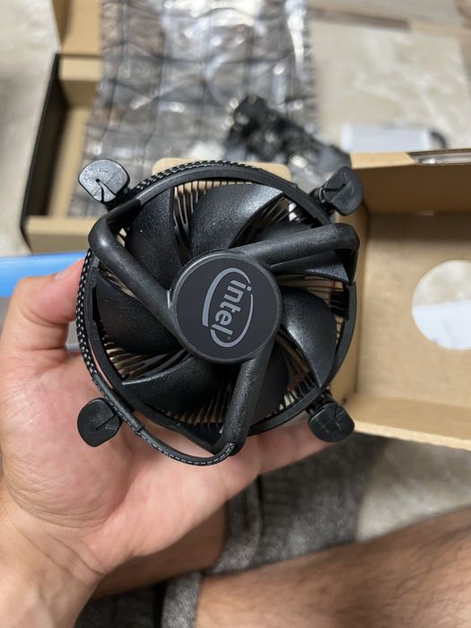 Kit Intel Core i5 9400F + Placă de bază ASUS H310M-K R2.0 + Cooler