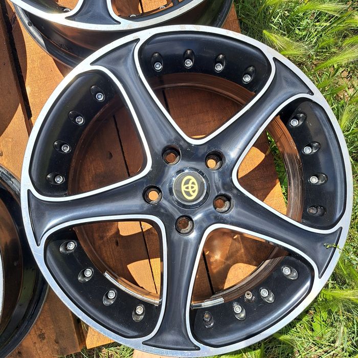 Титановые диски на 17, тойота