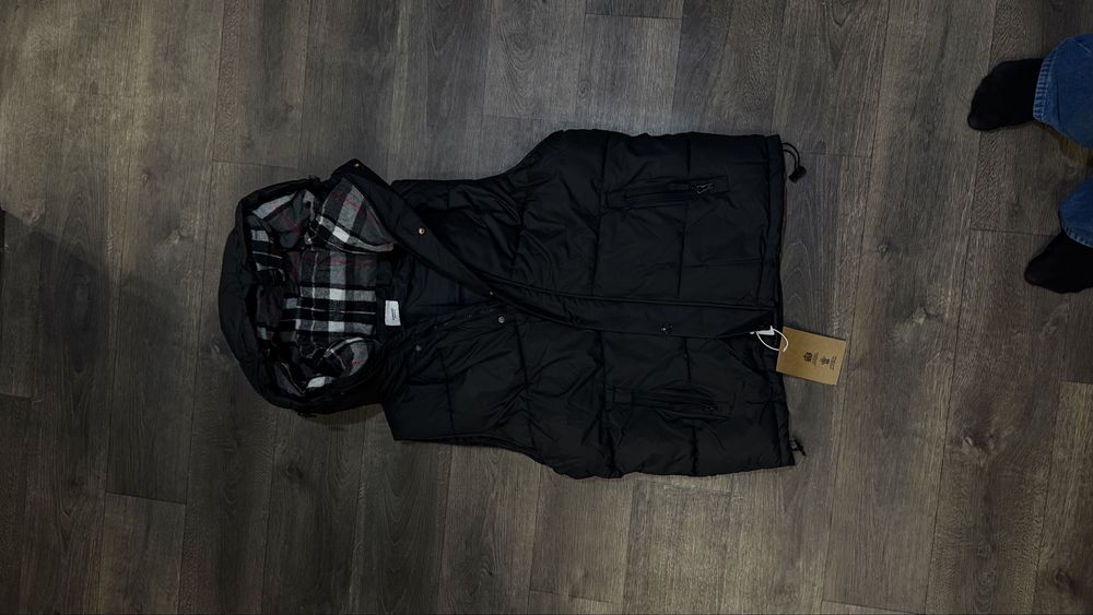 Продам куртку BURBERRY