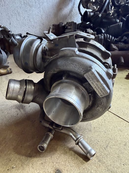 Turbo / Turbina Renault / Nissan 2.0 Diesel M9R : H8200638766 / H8200347344