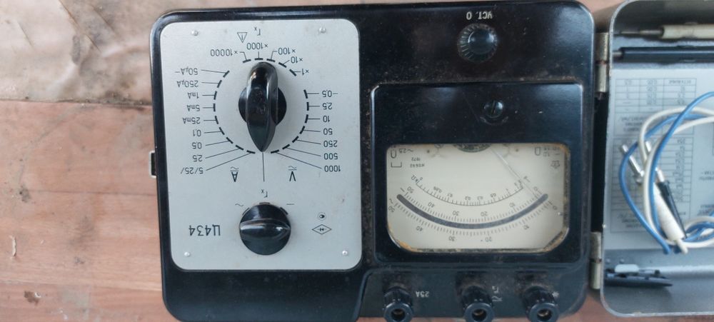 Продам Измерительный прибор