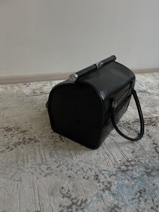 Продам чемодан визажиста