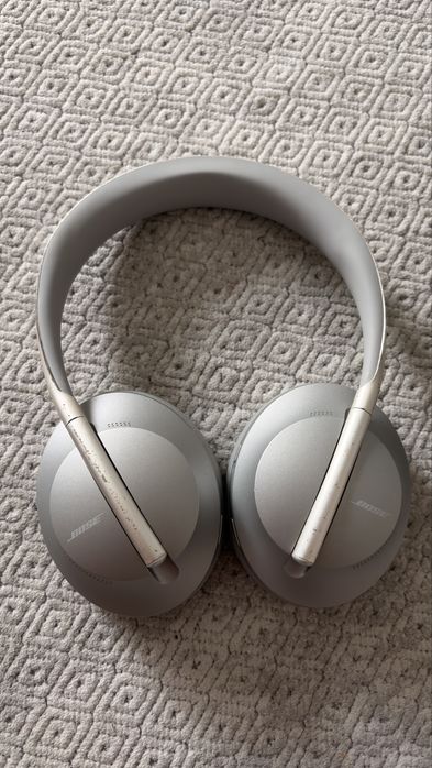 Bose 700 casti wireless