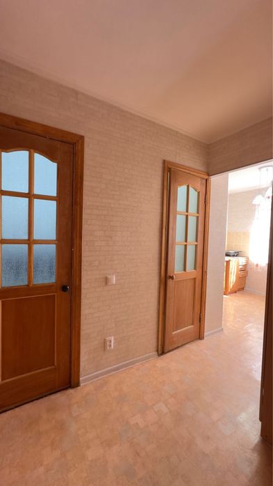 Продается 2 х комнатная квартира улучшенной планировки