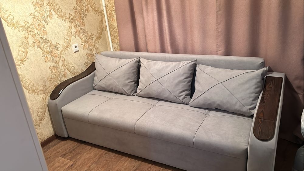 Продается раскадной диван