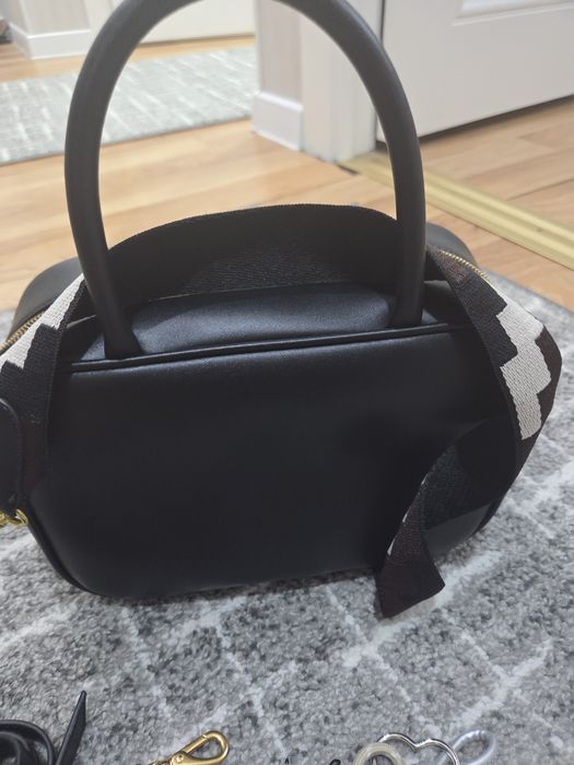 Продам сумку miu miu