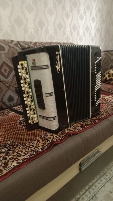 Продам баян в хорошем состоянии