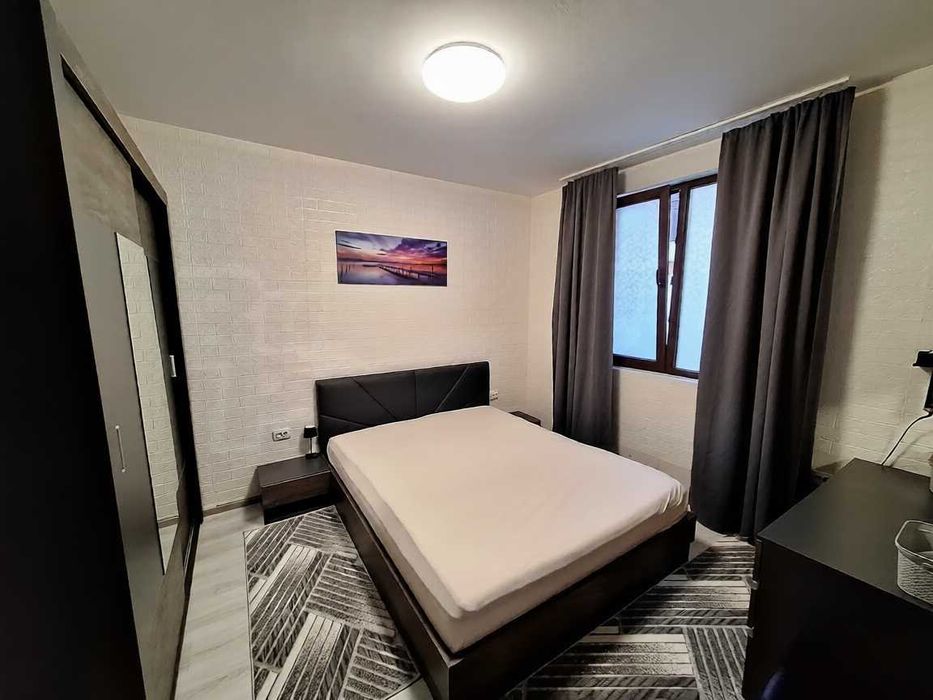 Тристаен апартамент | Широк център | Благоевград