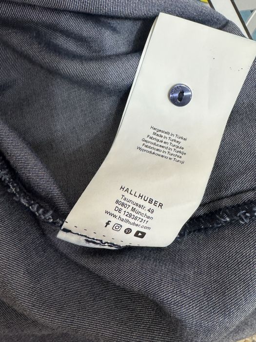 Продам женские кроссовки