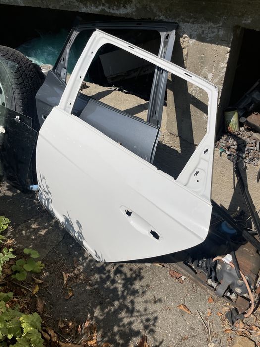 Части сеат Леон, Атека