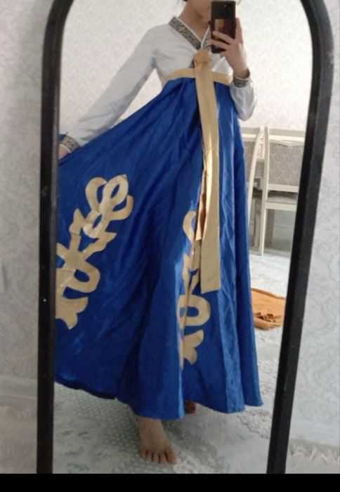 Улттык киімдер жалга беріледі