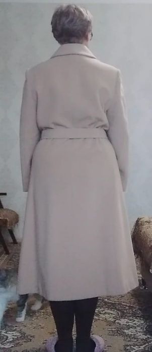 Продам пальто б/у