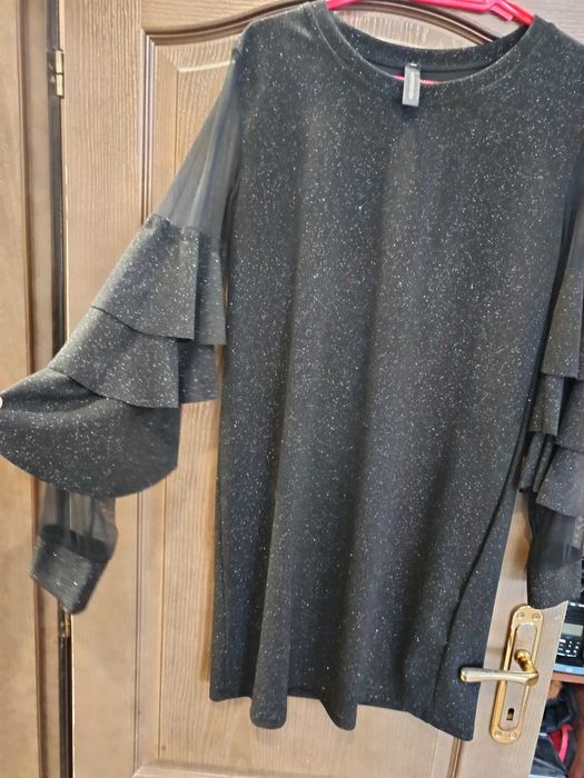 Продавам официална туника