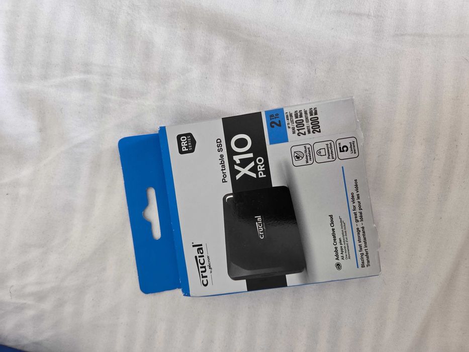 crucial x10 Portable SSD 2 TB/  crucial x10 Portable SSD 4 TB
