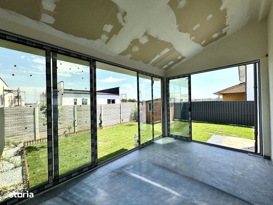 Casa 5 Camere P+1 | Teren 250mp | 2 Locuri Parcare | 125000e luna asta