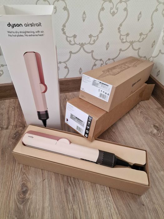 Dyson airstrait в розовом цвете