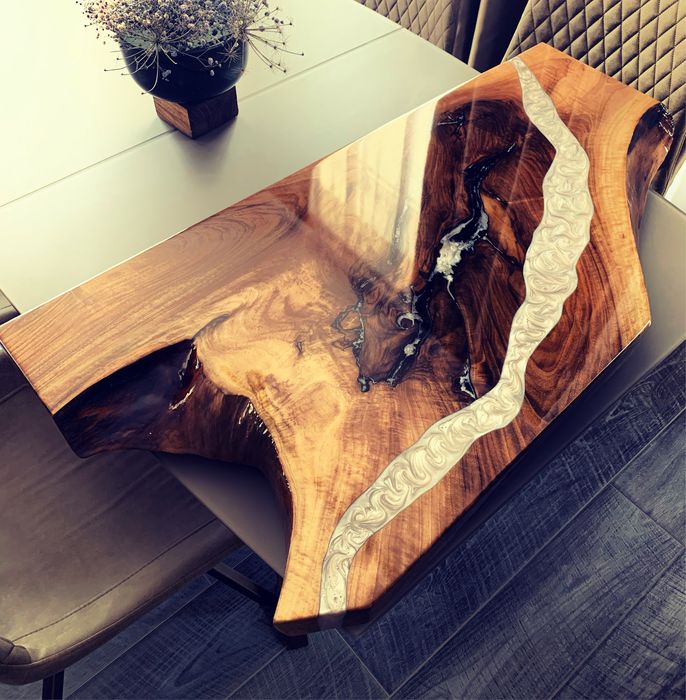 Плот за баня от дърво и епоксидна смола / Огледало