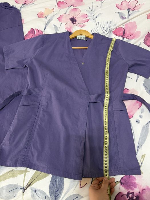 Costum medical lotus