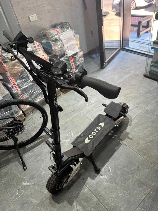 Trotinetă Electrică OOTD T10 /900 W / 100 Km / 50 Km/h /  Garantie * Krom Amanet Margeanului *