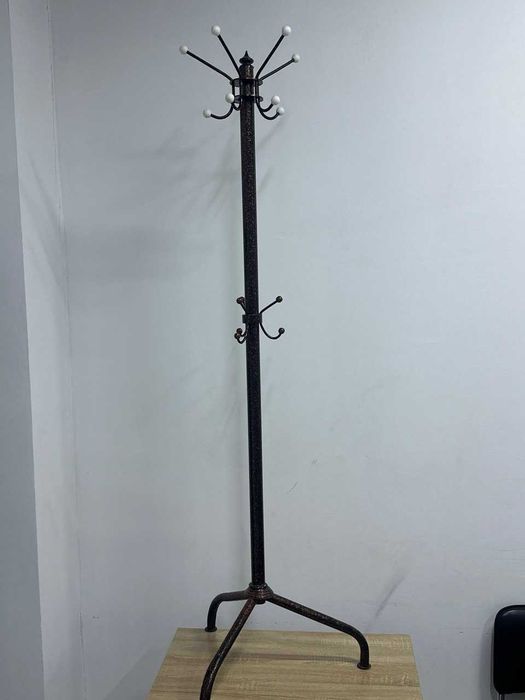 Kiyim ilgich, veshalka, Вешалка для одежды