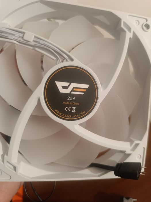 Продам кулер для процессора