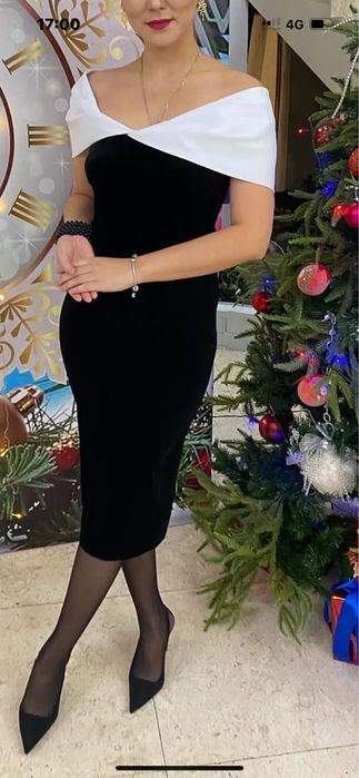 бархатное платье размер м