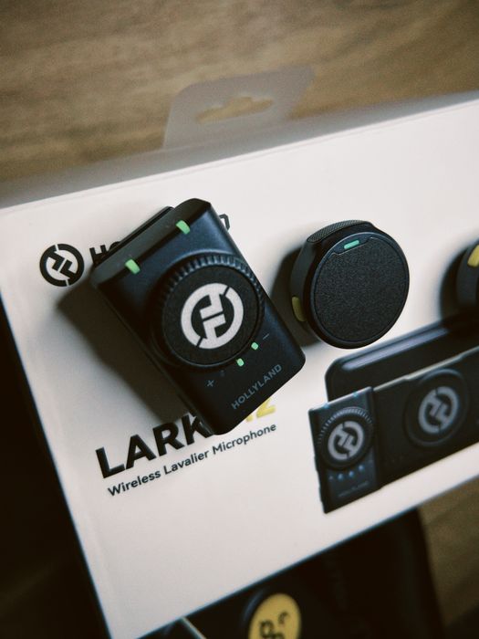 Продаю петличку Hollyland Lark M2 СРОЧНО в идеальном качестве