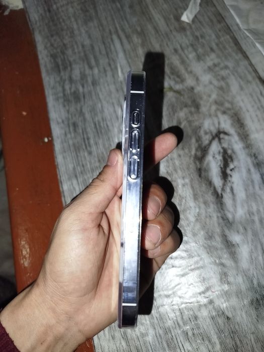 Iphone 14 pro  telefon