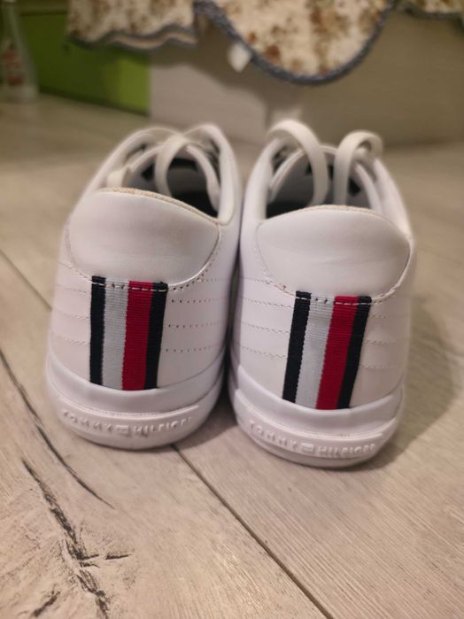 Pantofi sport Tommy Hilfiger low-cut de piele, Alb, 44