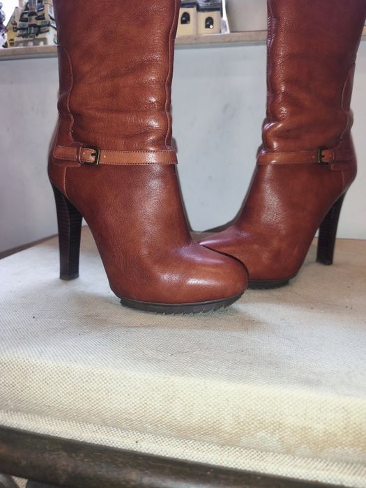 Nina West u Kelvin Klein 37 номер