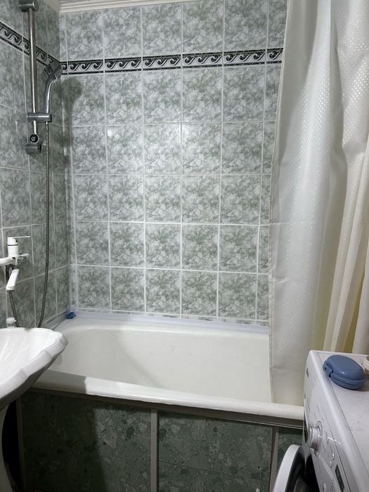 Подселение в комнату для девушек