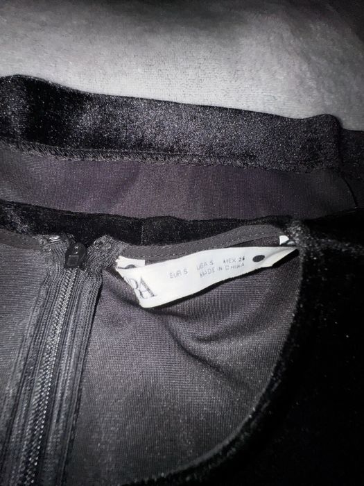 Рокля - черна/кадифе