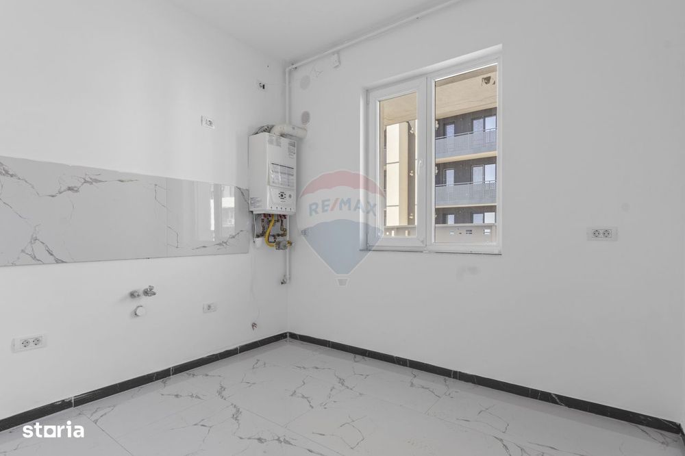 Apartament cu 3 camere de vânzare și parcare, bloc nou, zona Giroc