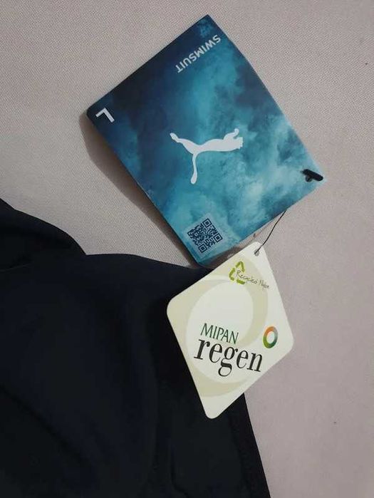 Costum de baie/inot Puma,marimea L,merge M,nou cu eticheta