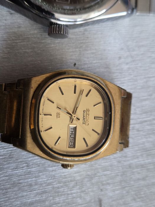 Лот стари ръчни часовници Ракета и Seiko