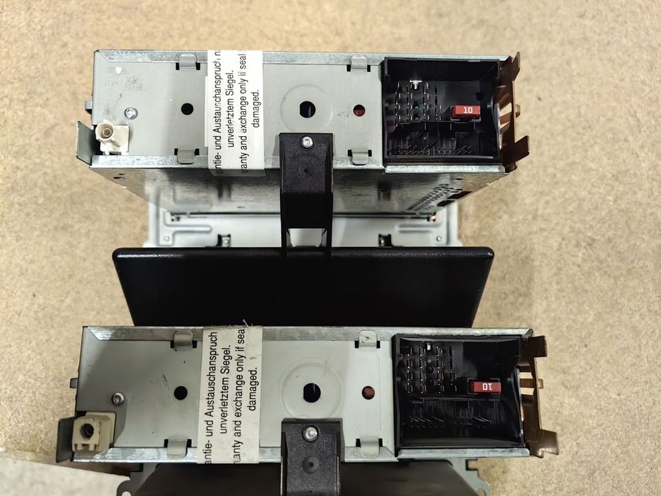 CD - радио Golf 5 / СД Radio Голф 5