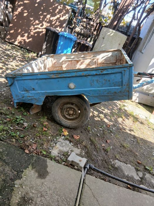 Vand remorca auto