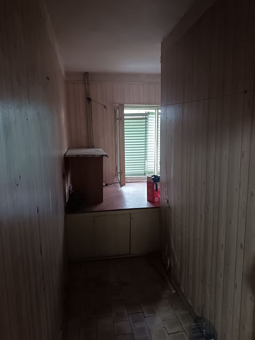 Sergelı 8   2 xonalı uy 4 Etaj bohcha maktablar yaqin 350$