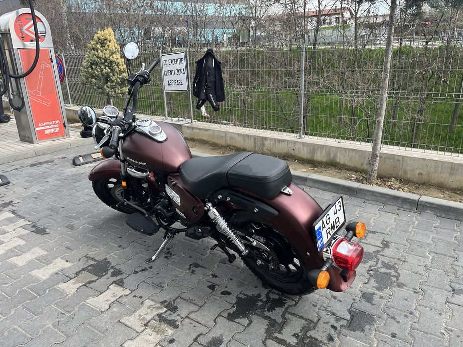 Motocicleta Keeway Superlight 125