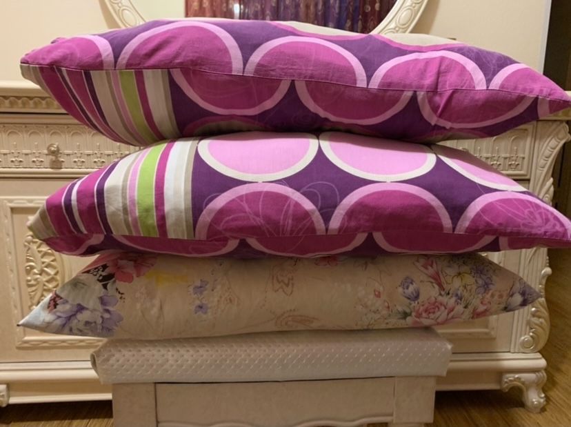 Жамылғы Көрпе, жастық