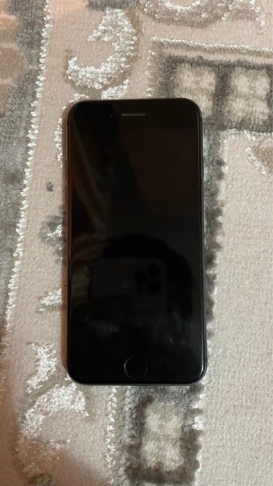 Iphone 8. Жағдайы жаксы