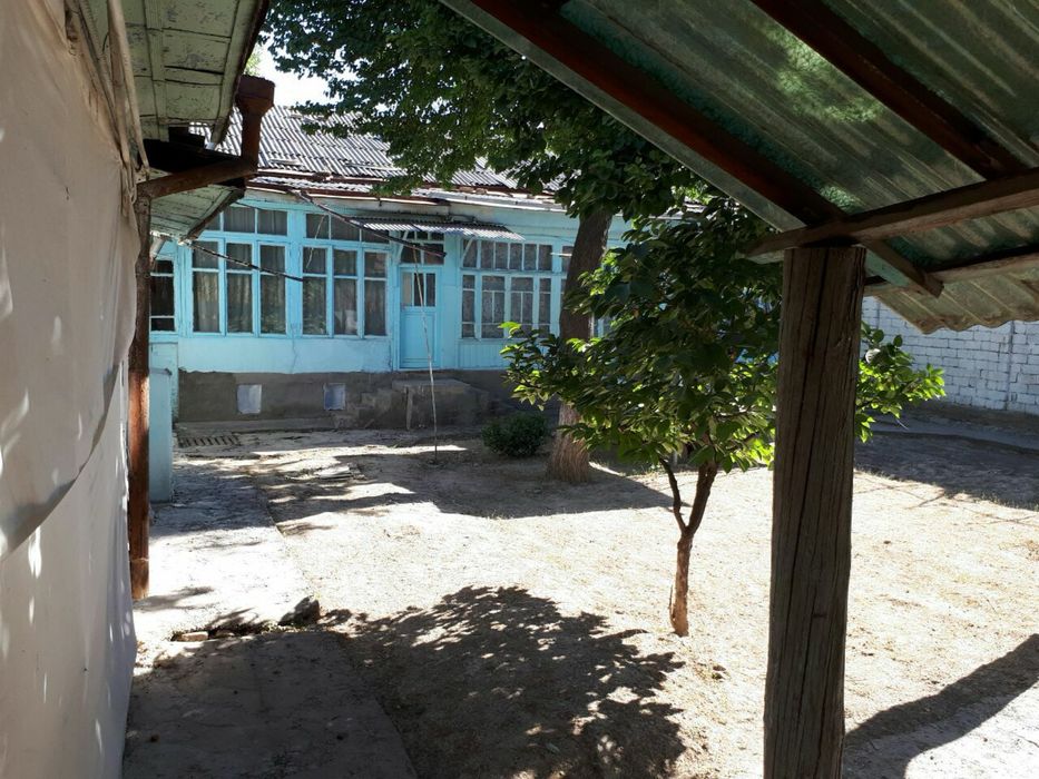 Сдам в аренду участок 6 соток 6 комнат. Охиргачам ўқинг.