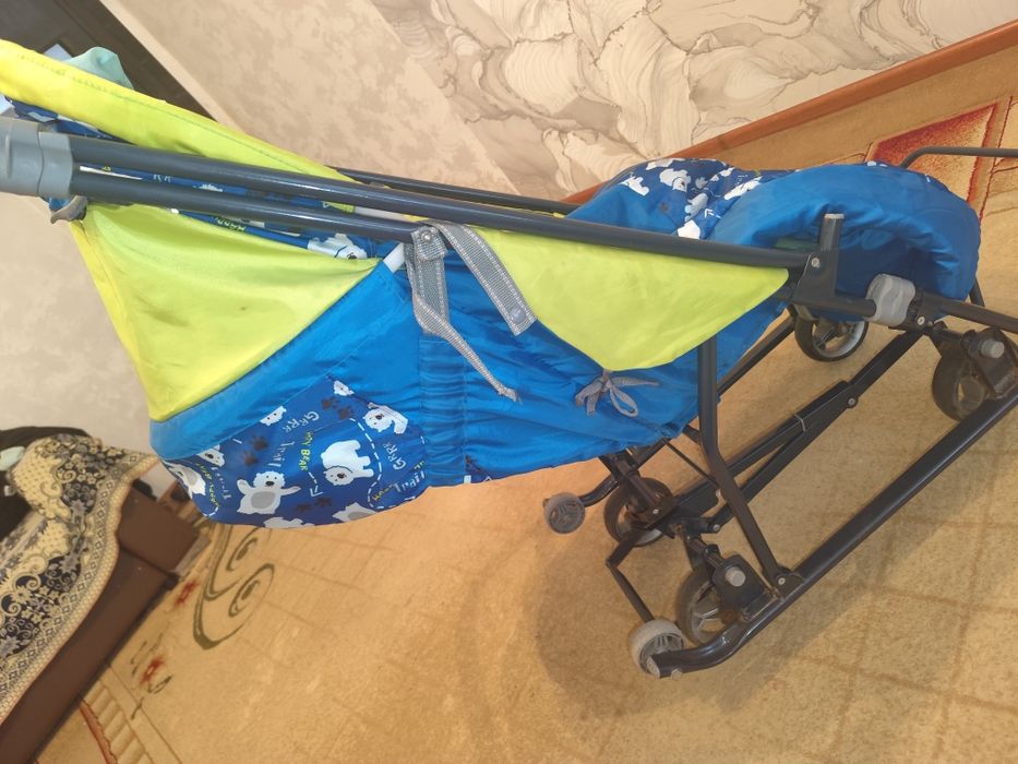 Продам сани коляску