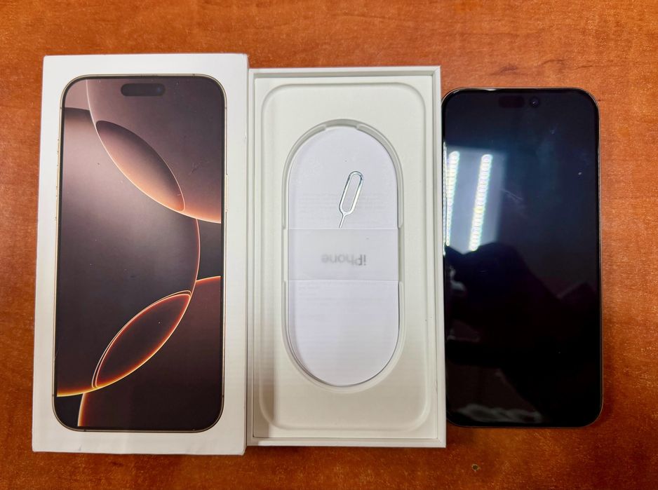 Продам Iphone 16 pro max 256 gb