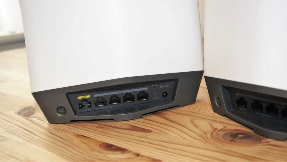 NETGEAR Orbi Pro WiFi 6 AX6000 Tri-Band Mesh WiFi System
